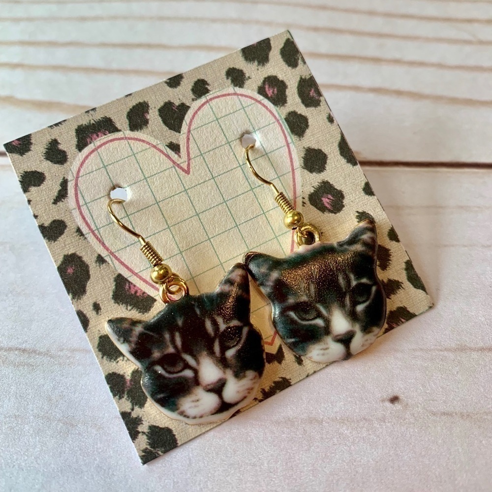 Cat earrings NEW handmade 18k‎ gold plated